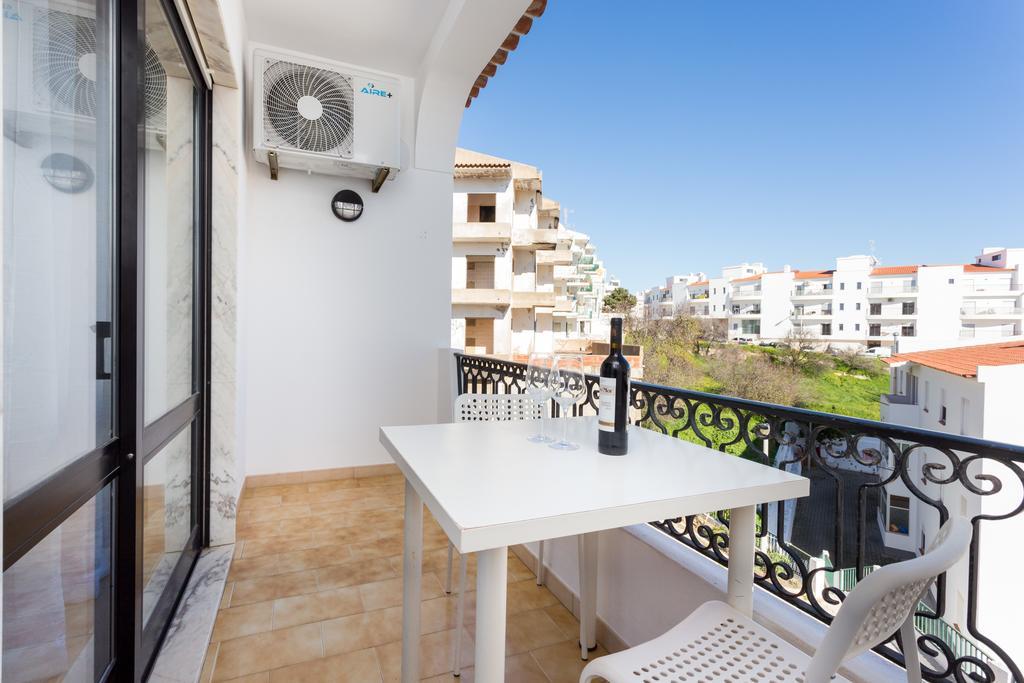 Carol'S Beco Apartments Lagos Dış mekan fotoğraf
