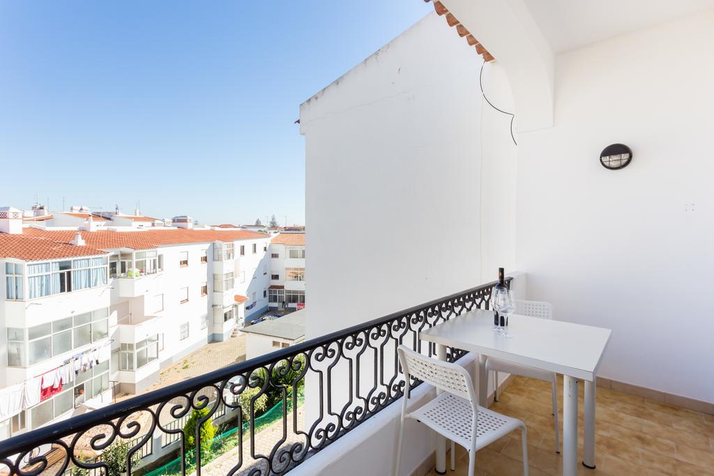 Carol'S Beco Apartments Lagos Dış mekan fotoğraf
