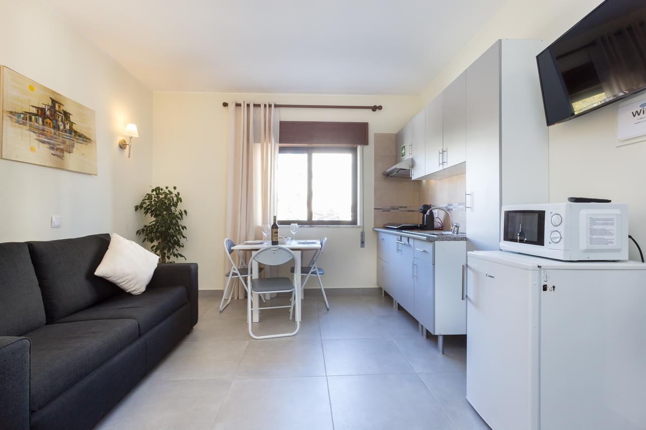 Carol'S Beco Apartments Lagos Dış mekan fotoğraf