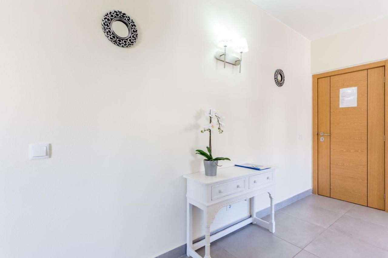 Carol'S Beco Apartments Lagos Dış mekan fotoğraf